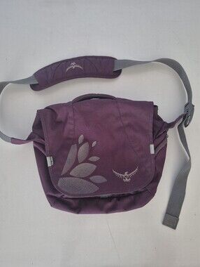 OSPREY Plum Flap Jill Corrier Messenger Bag with Gray Strap